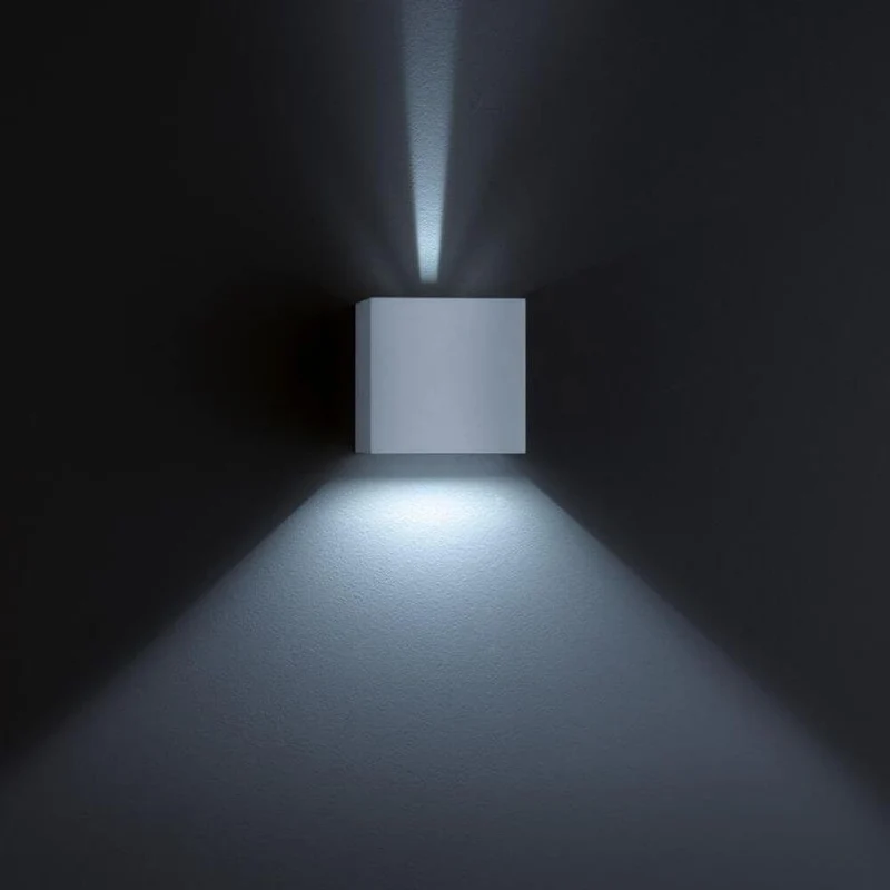LED Außen-Wandlampe Siri 44 IP54 Silbergrau