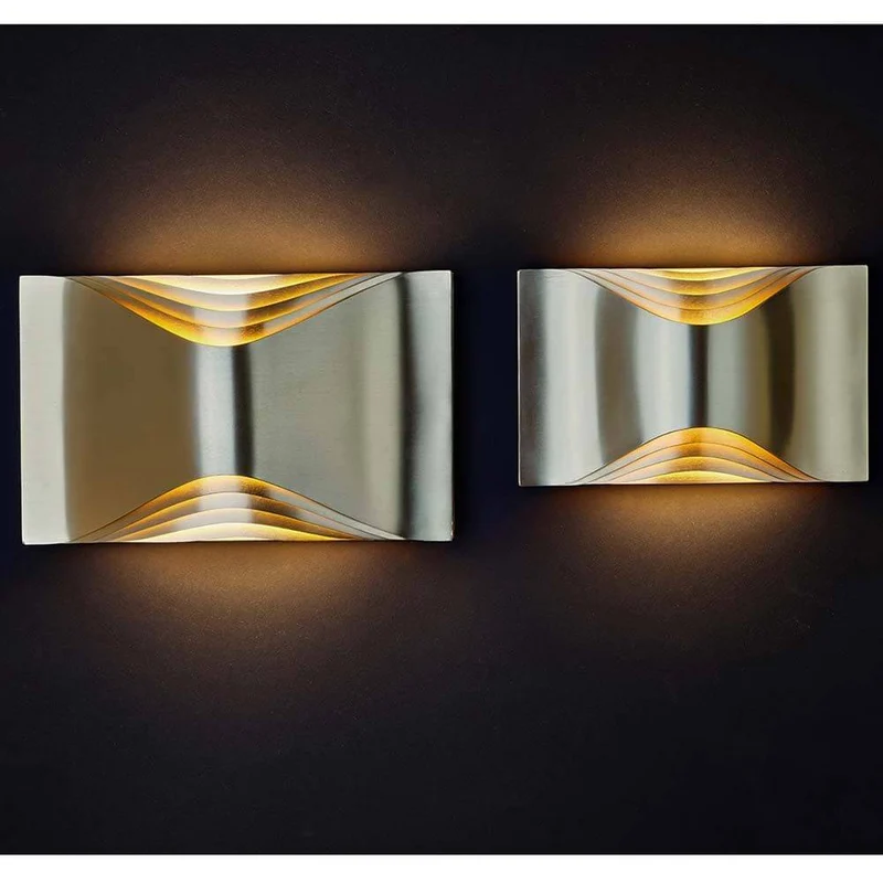 DCWéditions Respiro LED Wandleuchte Gold