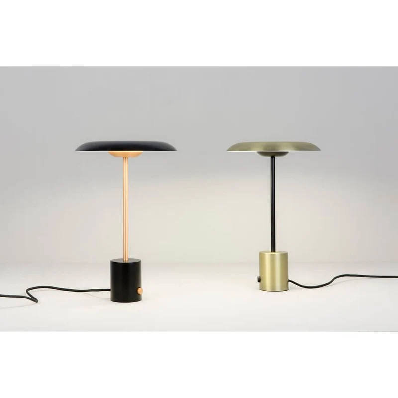 LED Tischlampe HOSHI Goldfarben-Satin, Schwarz
