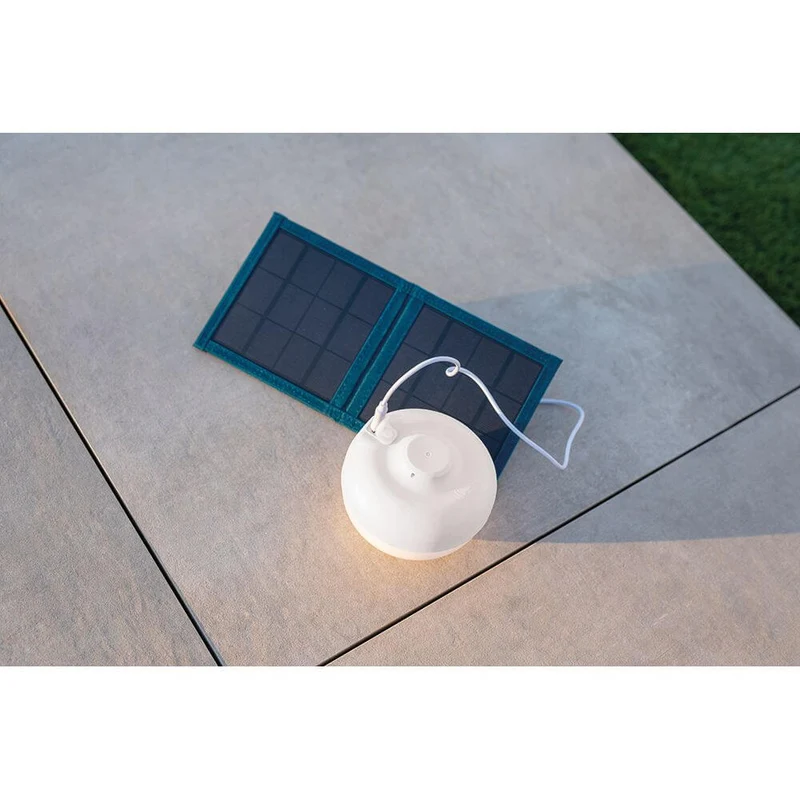Cherry Tisch- & Hängeleuchte mit Solar-Panel