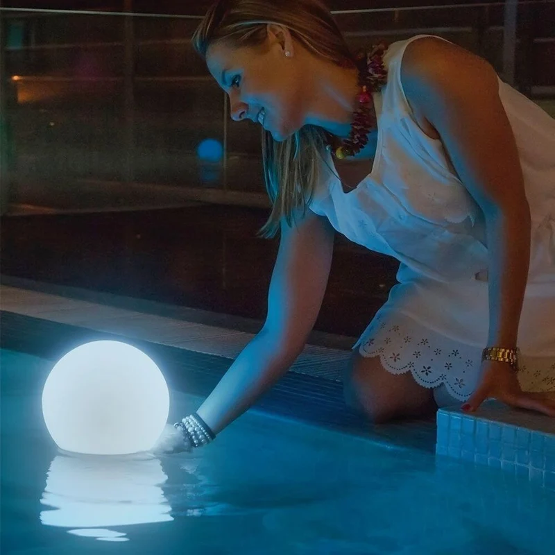 Buly LED Solar-Kugelleuchte Weiß mit Fernbedienung