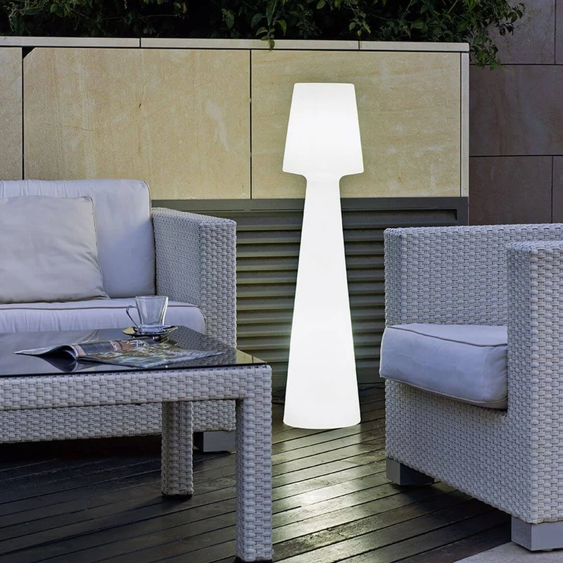 LED-Außen-Stehleuchte Lola Mini mit Akku und Fernbedienung