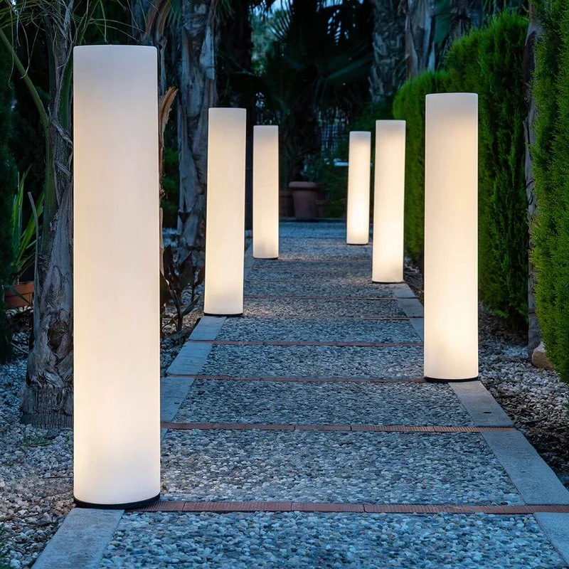 LED-Außen-Stehleuchte Fity mit Akku Mini und Fernbedienung