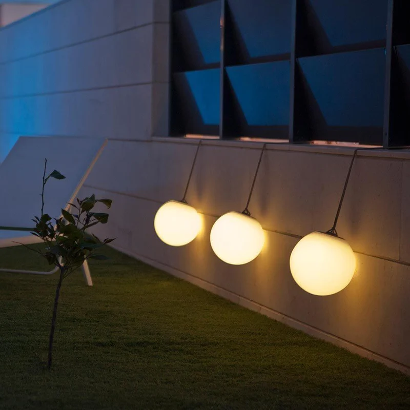 Akku LED-Hängeleuchte in Kugelform Norai mit Fernbedienung