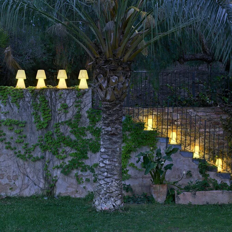 Lola LED-Außen-Tischleuchte Large