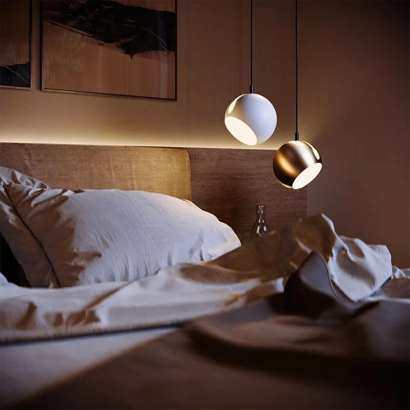 s.luce Ball Metall Pendelleuchte mit drehbarem tauschbaren Schirm